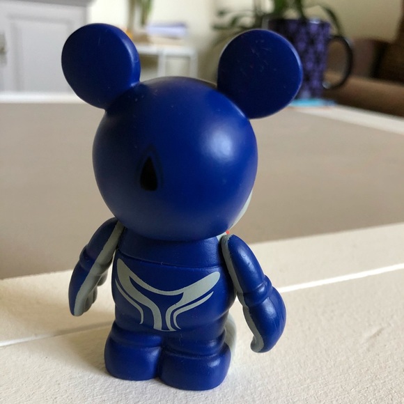 VINYLMATION Storybook Land Boats DLR Monstro Whale - Picture 3 of 5